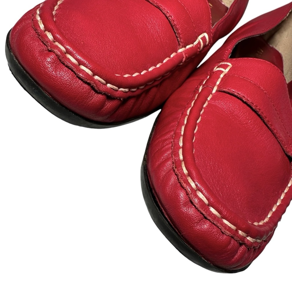 Ann Marino Red Leather Moccasin Loafers with Gold Buckle - Picture 3 of 11